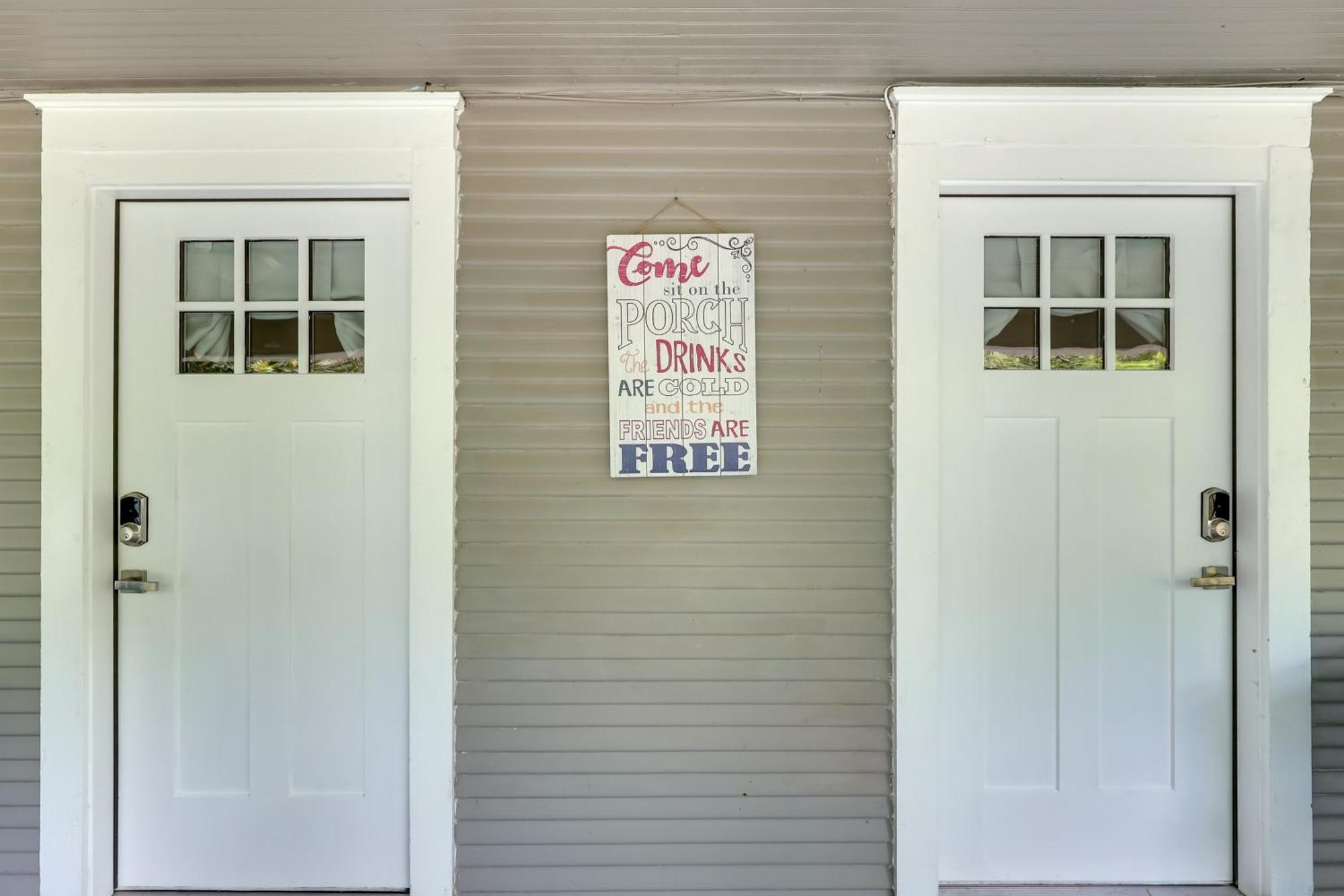 Hot Springs Home With Yard, Walk To Bathhouse Row! Exterior photo